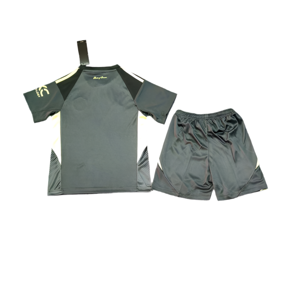 Ensemble Manchester United enfant