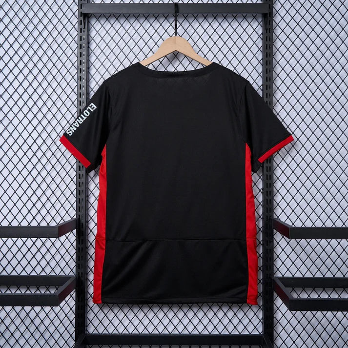 Maillot exterieur Francfort 24/25