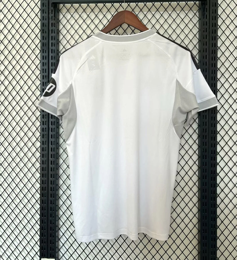 Maillot Real Madrid domicile 25/26