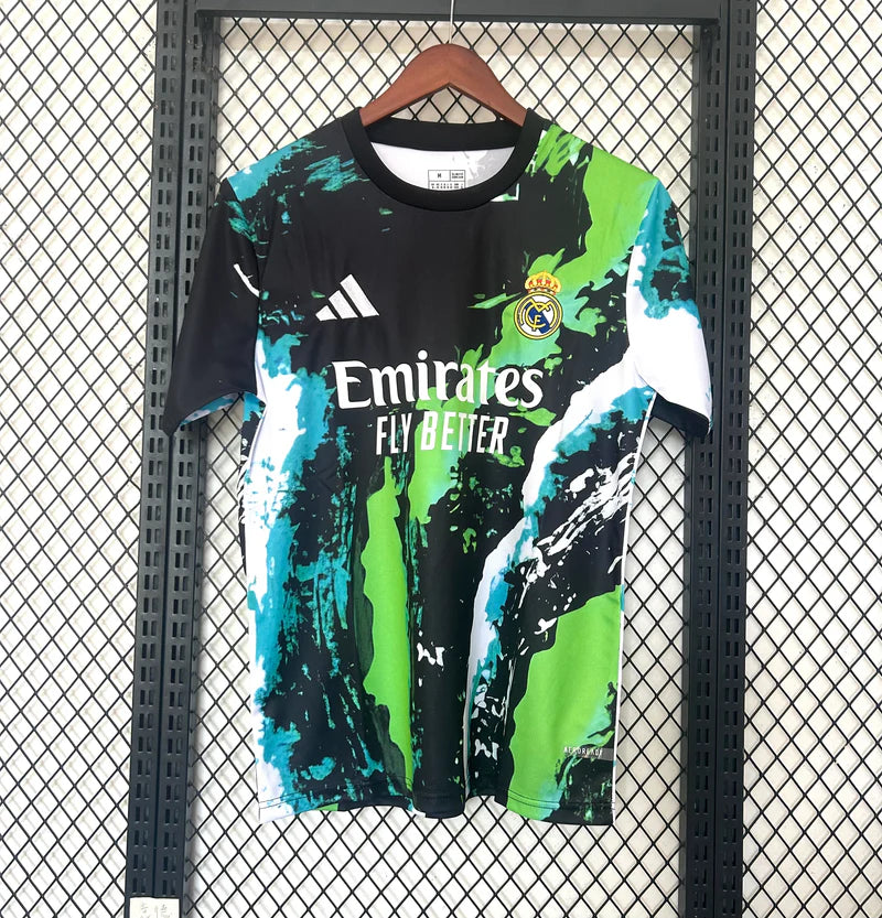 Real Madrid concept jersey 25/26