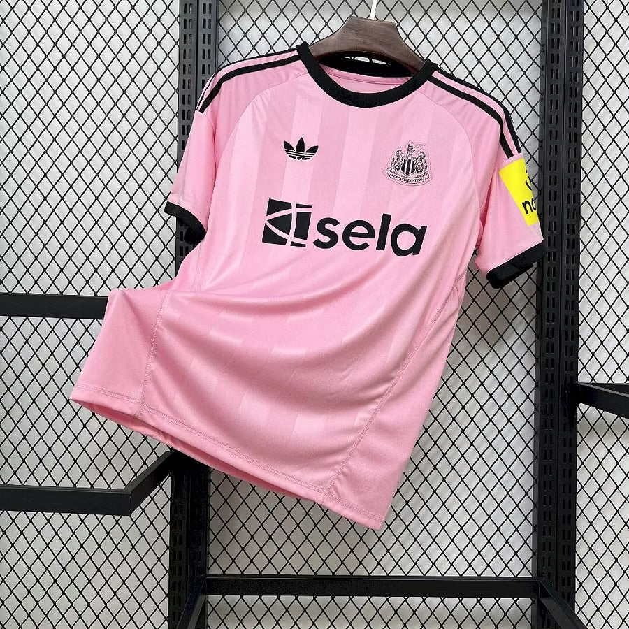 Maillot New Castle third 26/27