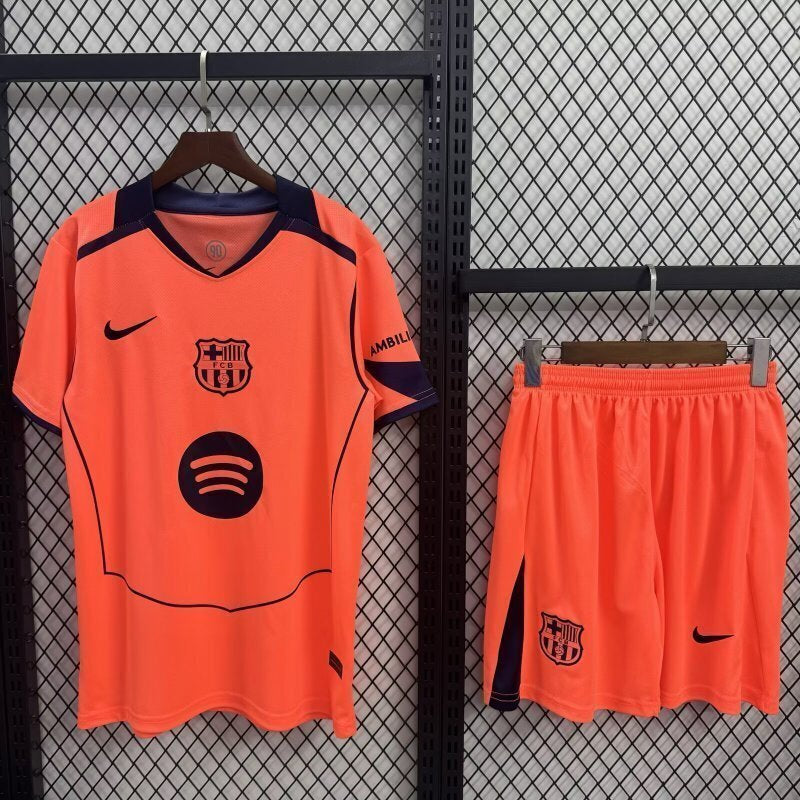 Ensemble Barcelone third enfant 25/26