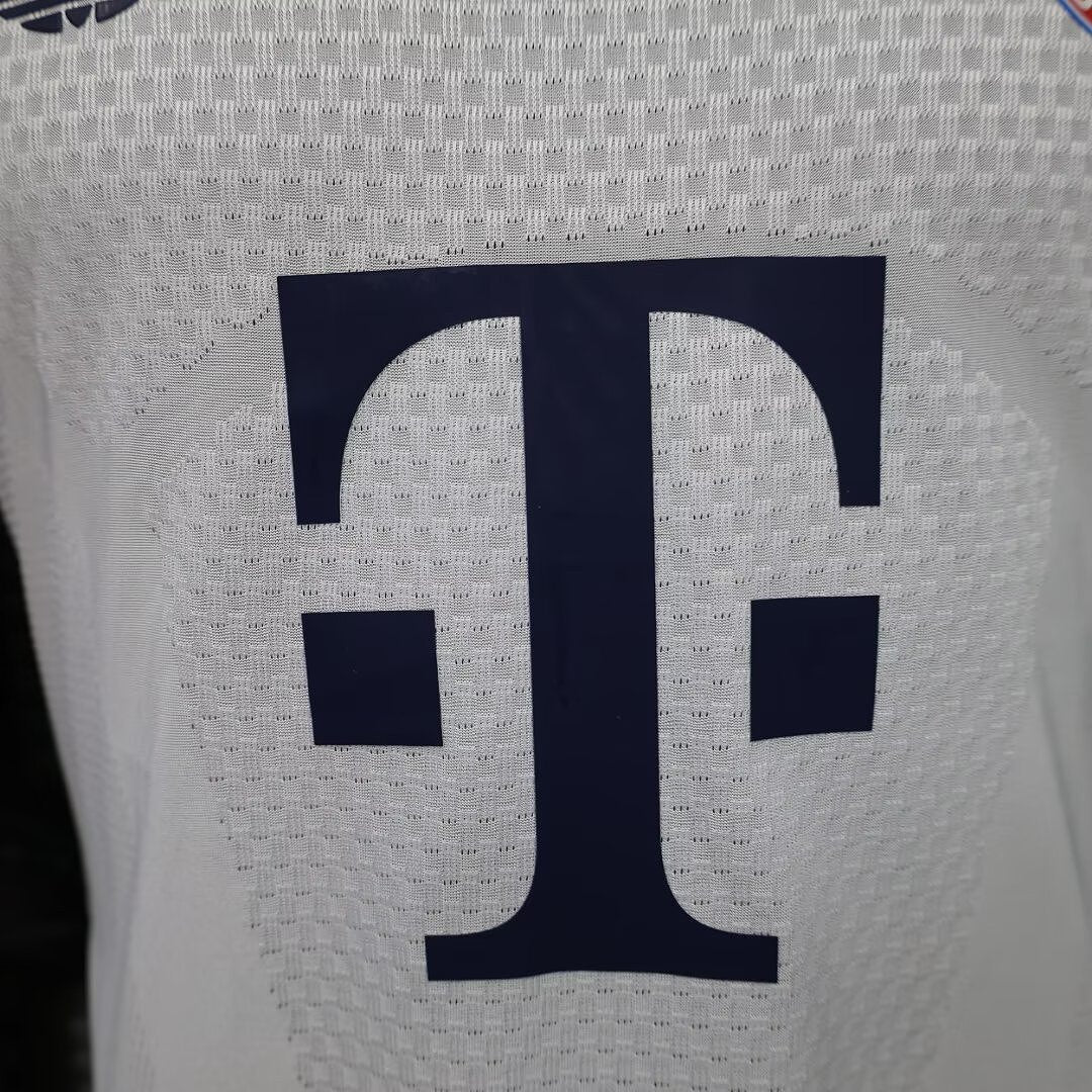 Maillot player Bayern Munich extérieur 26/27