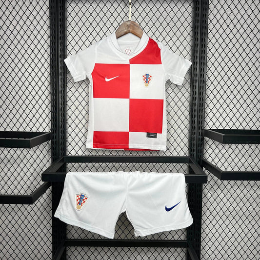 Croatia children's set 24/25