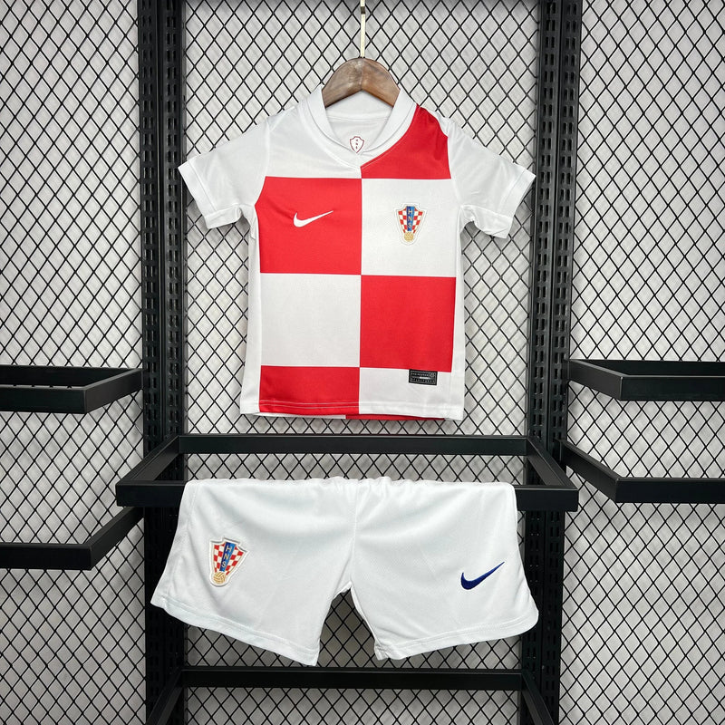 Croatia children's set 24/25