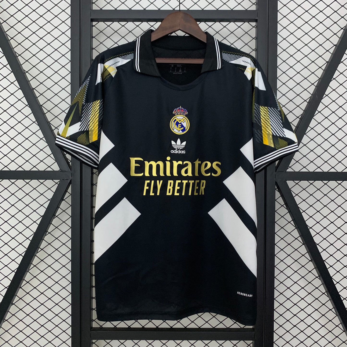 Real Madrid concept jersey 25/26
