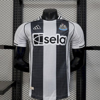 New Castle home player jersey 25/26