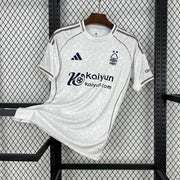 Maillot Nottingham Forest 25/26