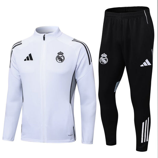 Ensemble Real Madrid training