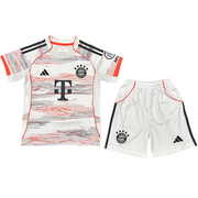 Ensemble Bayern Munich enfant 25/26