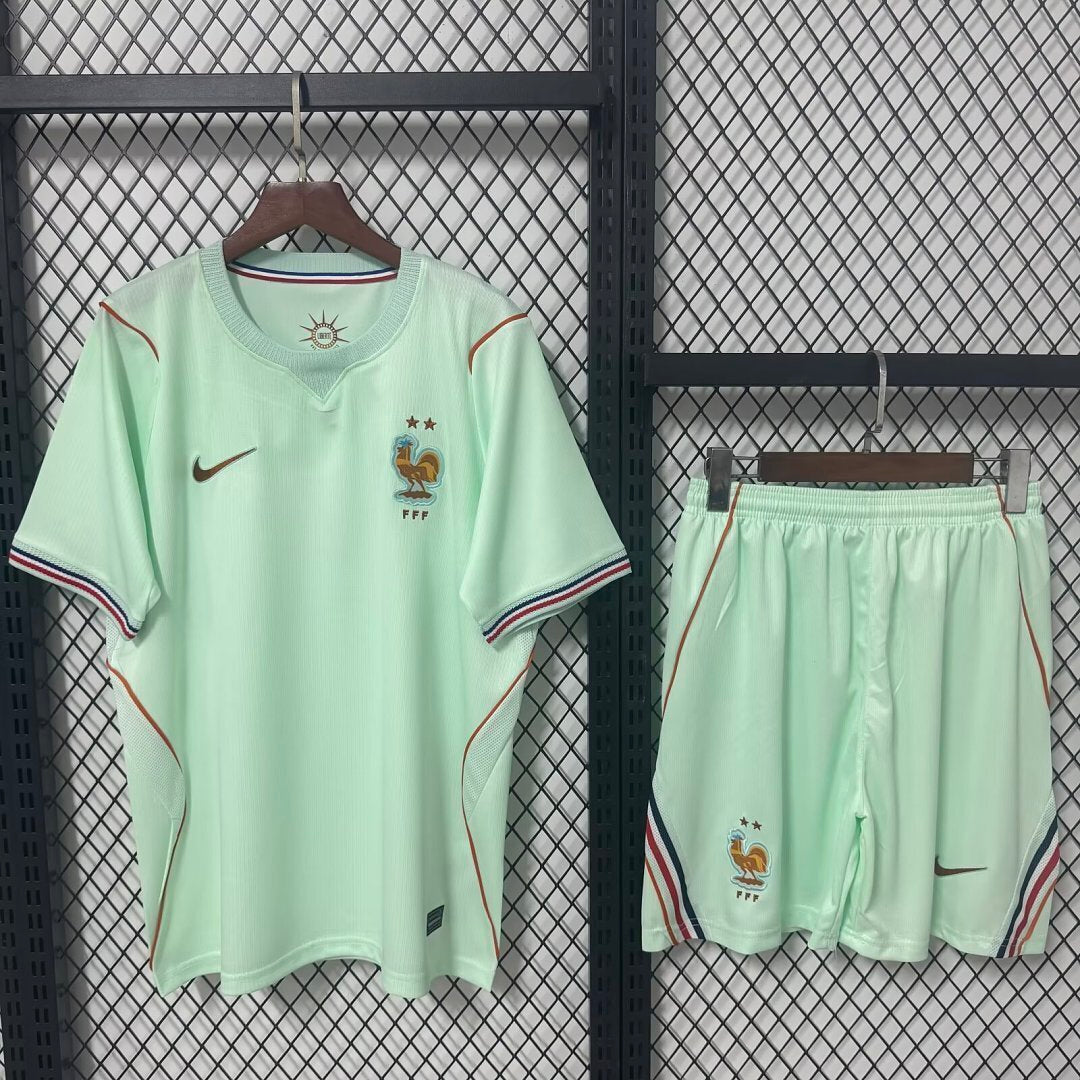 Ensemble France extérieur enfant 2026