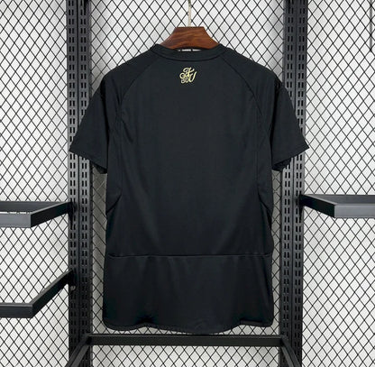 Maillot Aston Villa 150 ans