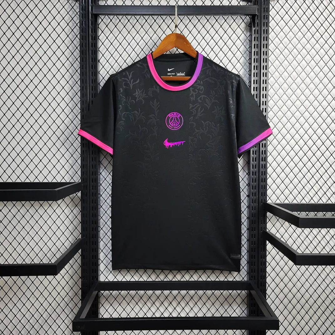 Black and pink PSG jersey