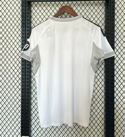 Maillot Real Madrid domicile 25/26