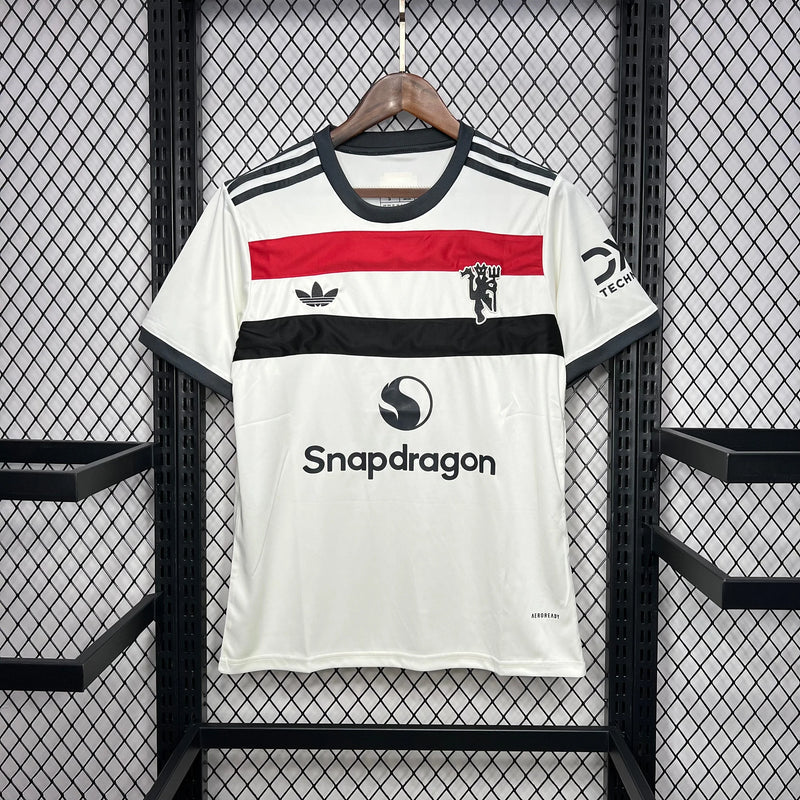 Manchester United third jersey 24/25